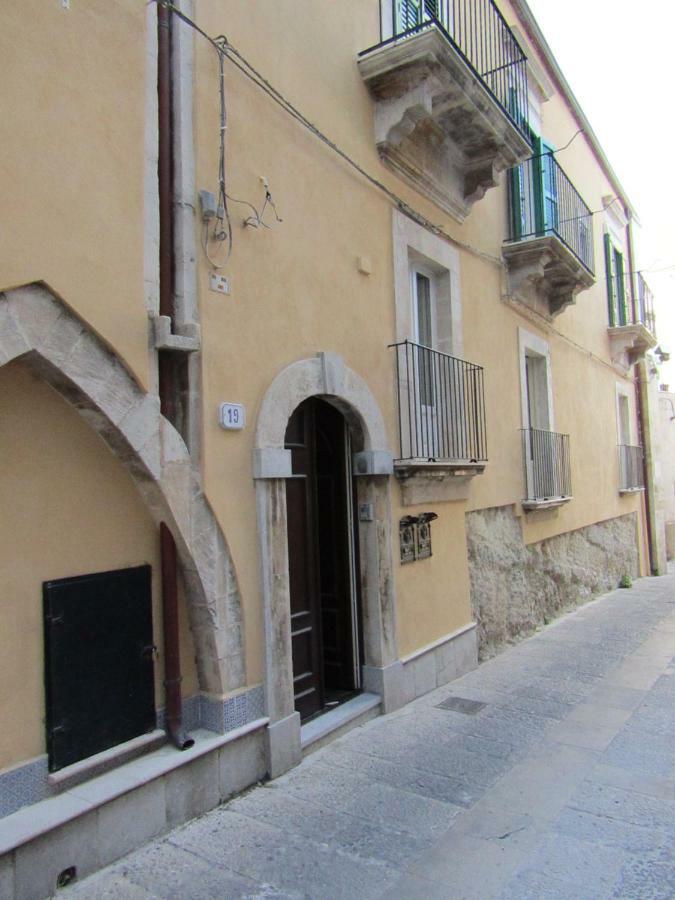 Itinerario Barocco Apartment Ragusa Ibla - Eleganza E Comfort Nel Cuore Del Barocco Siciliano 外观 照片